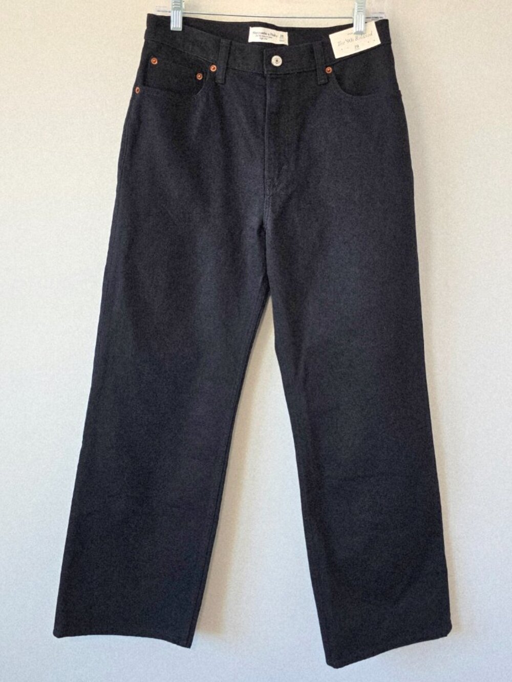 Abercrombie 90s Relaxed Jeans Women 29 Black Wash NWT